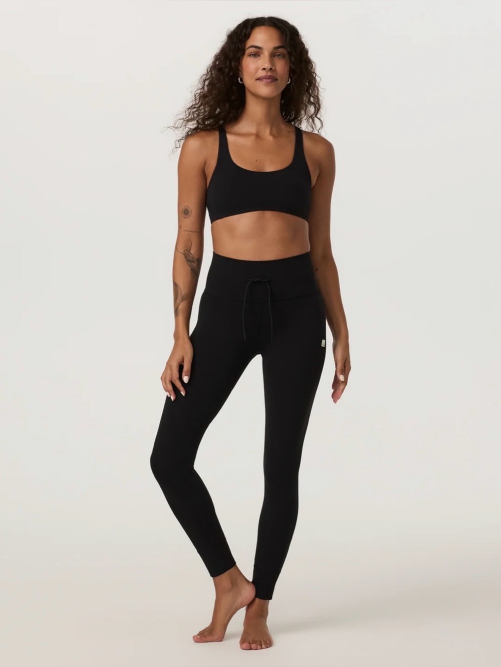 Vuori Black Daily Legging - Short Med